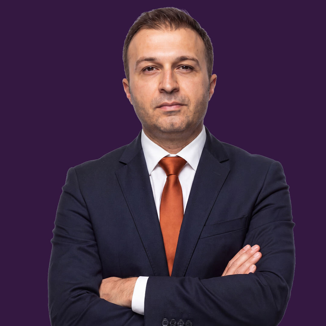 https://cdn.bi-api.com/author/hakan%20c%CC%A7elik_6a8710fc4af85.jpg